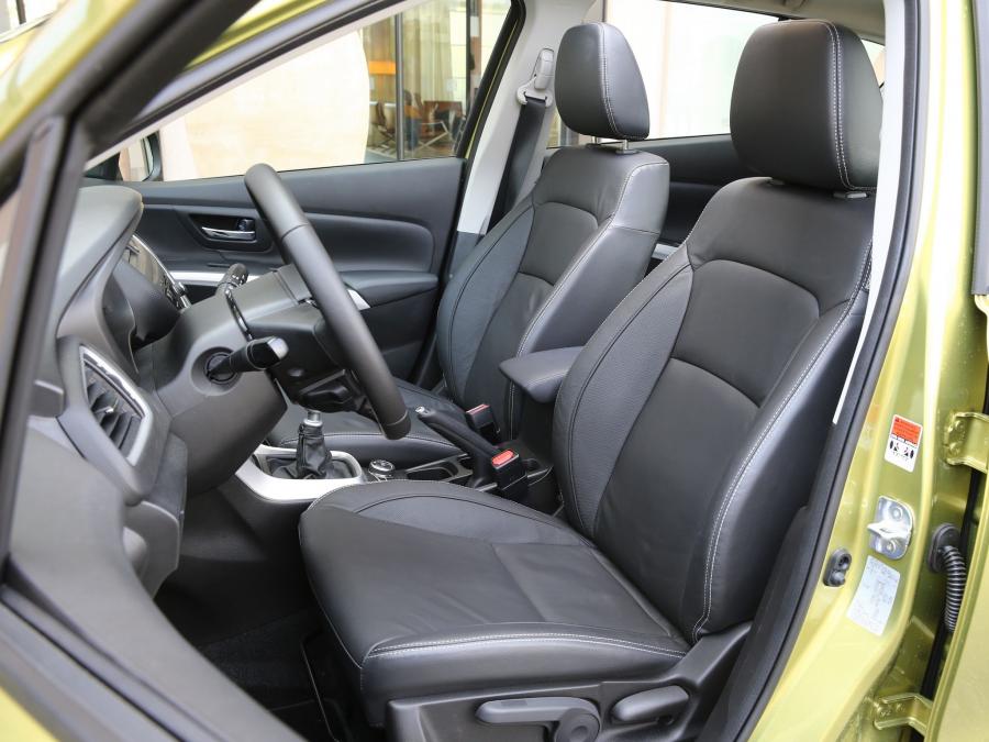  Suzuki SX4 S-Cross 2013 года  (фото 24 из 30)